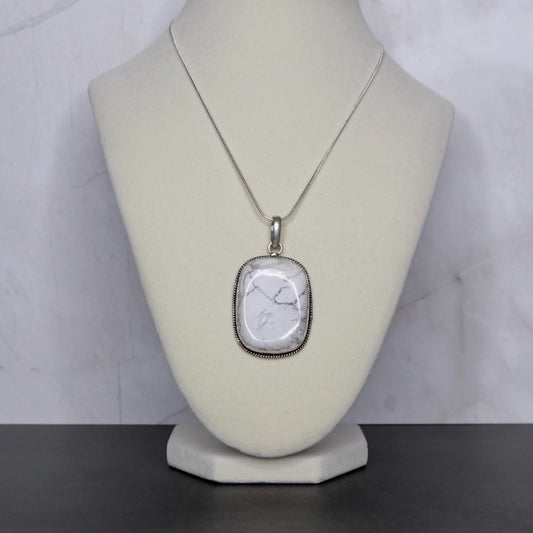 Howlite