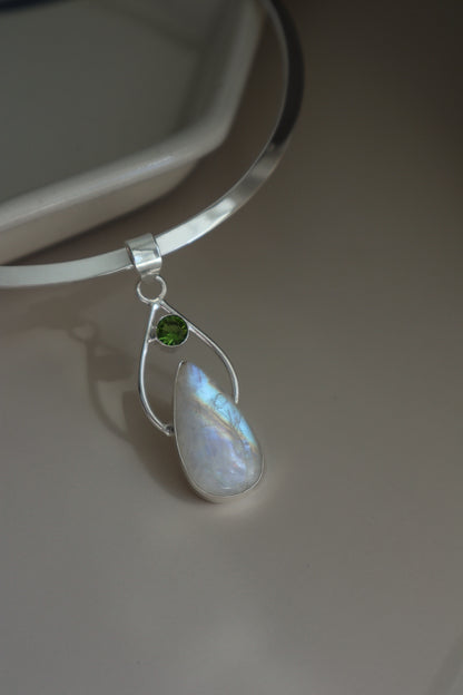 Moonstone & Peridot