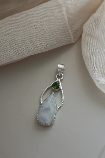 Moonstone & Peridot