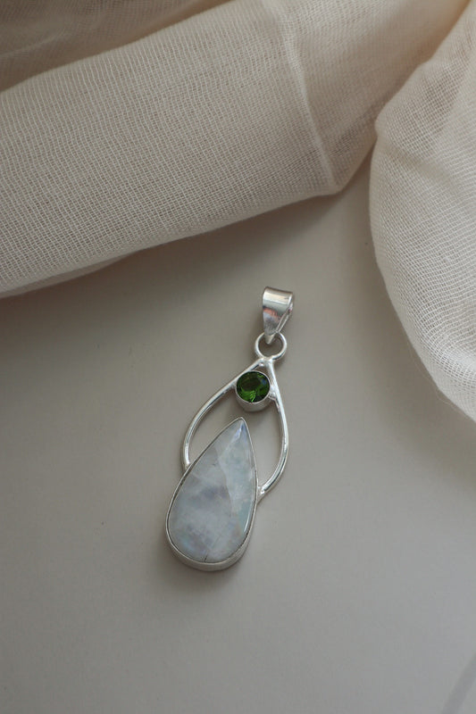 Moonstone & Peridot